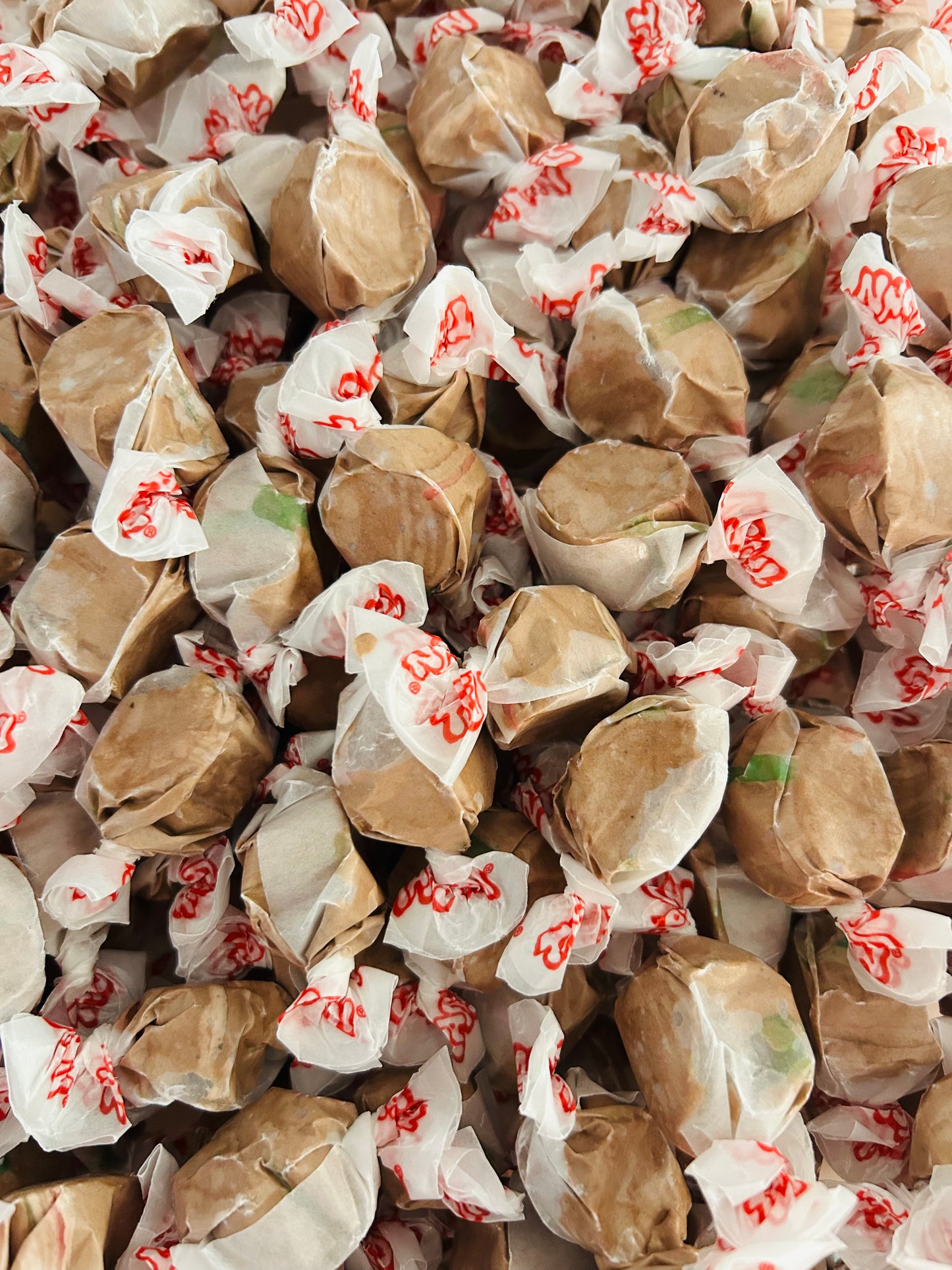 Salt Water Taffy Hot Chocolate (USA)