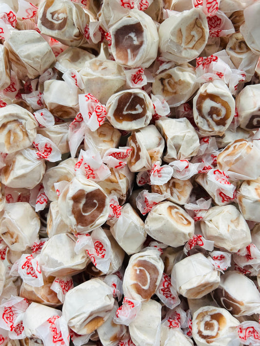 Salt Water Taffy Cinnamon Roll (USA)